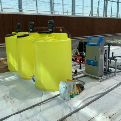 Landwirtschaftliche Düngung Xinhe maßgeschneiderte Applikator-Düngemittelverteiler-Bewässerungsausrüstung zu einem günstigen Preis